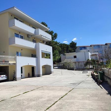 Apartmani Josipa Baška Voda Екстериор снимка