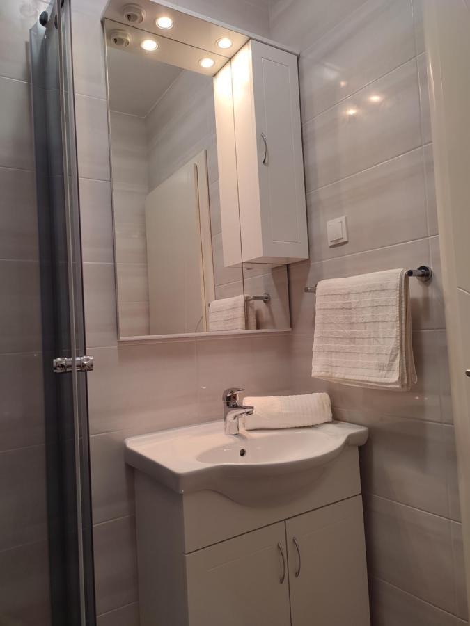 Apartmani Josipa Baška Voda Екстериор снимка