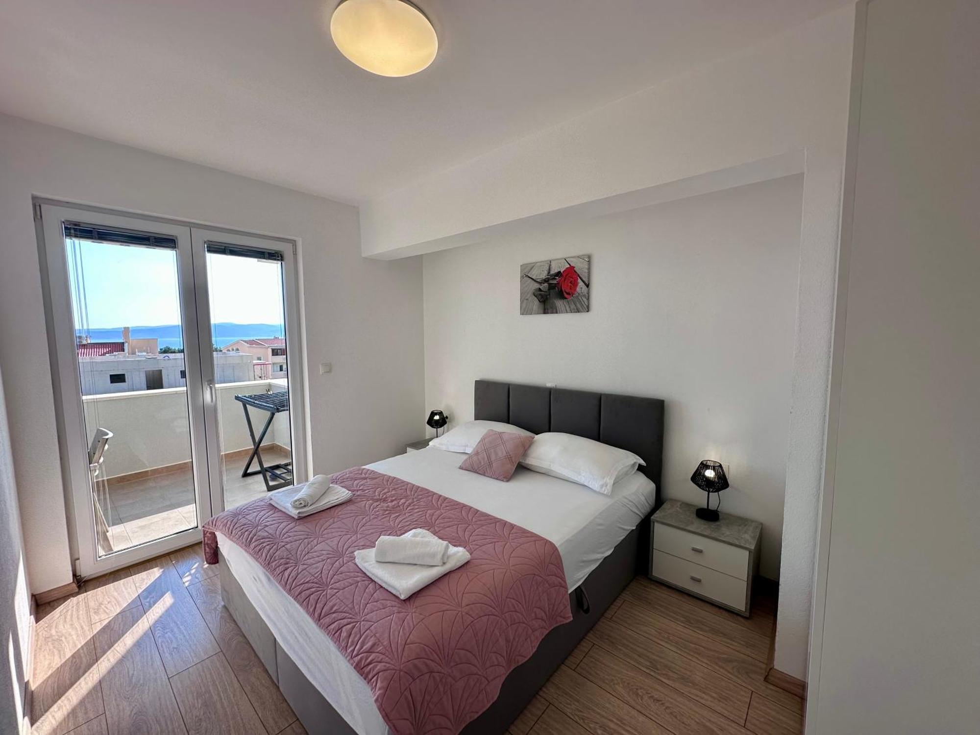 Apartmani Josipa Baška Voda Екстериор снимка
